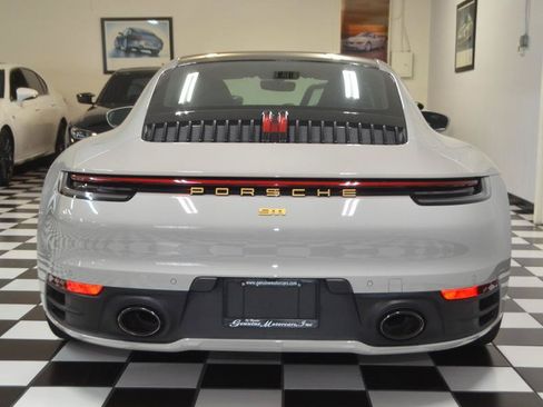 Used 2020 Porsche 911 Carrera S RWD image 8