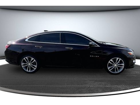 Used 2020 Chevrolet Malibu Premier FWD image 14