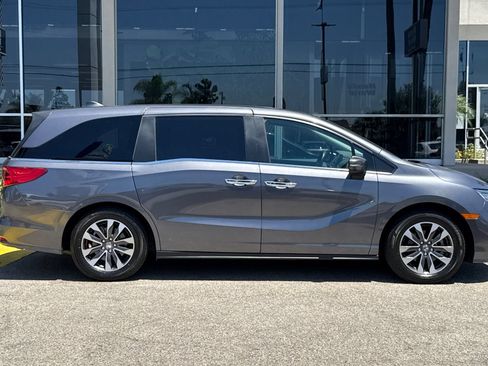 Used 2024 Honda Odyssey EX-L image 4