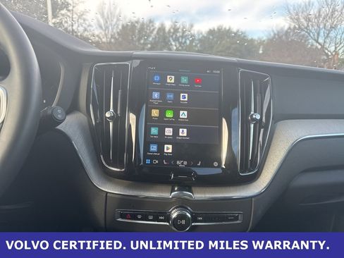 Certified 2025 Volvo XC60 B5 Plus image 23