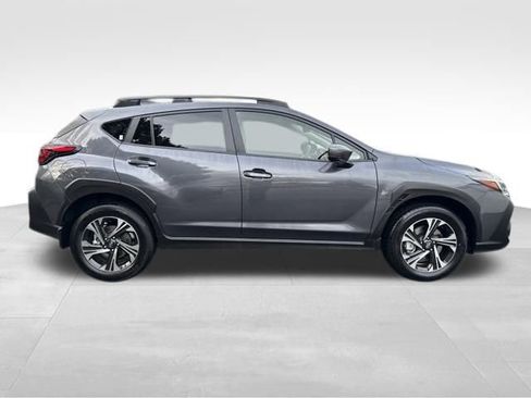 Used 2024 Subaru Crosstrek 2.0i Premium image 8