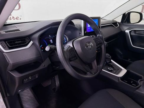 Used 2024 Toyota RAV4 LE AWD/4WD image 11