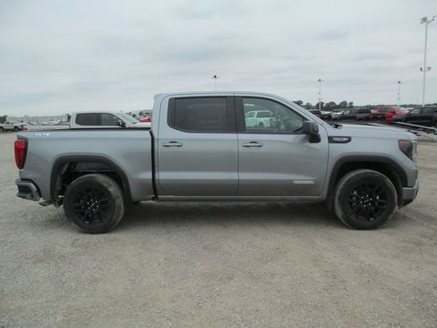New 2026 GMC Sierra 1500 Elevation AWD/4WD image 3