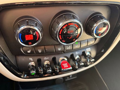 Used 2022 MINI Cooper Clubman John Cooper Works image 18