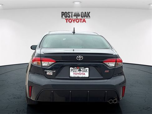 Used 2024 Toyota Corolla SE w/ SE Premium Package image 6