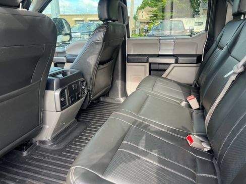 Used 2018 Ford F350 XLT w/ XLT Premium Package AWD/4WD image 27
