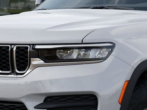 New 2025 Jeep Grand Cherokee Laredo image 49