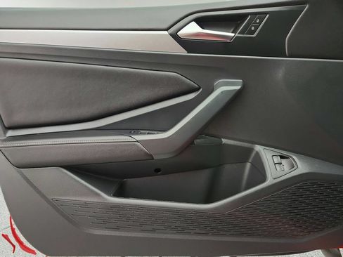 Used 2023 Volkswagen Jetta SE w/ Panoramic Sunroof Package FWD image 21