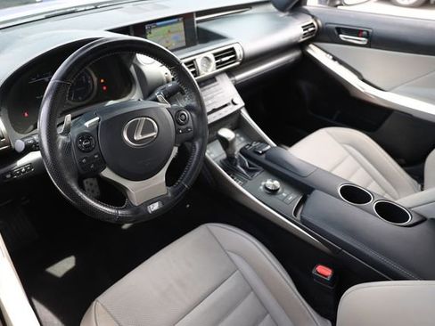 Used 2016 Lexus IS 350 w/ F Sport Package RWD image 6