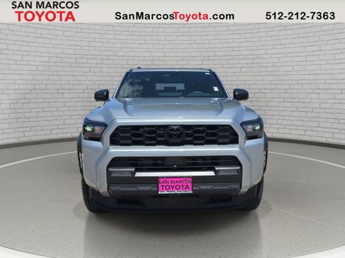 Used 2026 Toyota 4Runner TRD Off-Road Premium AWD/4WD image 2