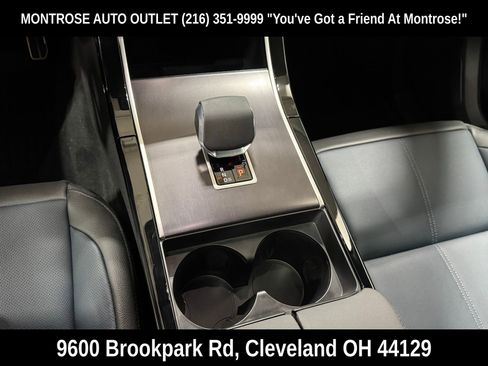 New 2026 Land Rover Range Rover Velar Dynamic SE image 20