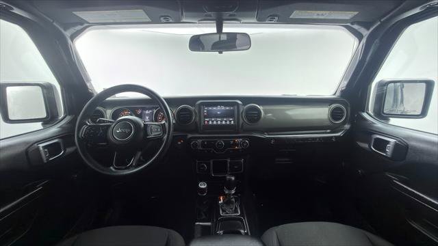 Used 2023 Jeep Wrangler Unlimited Sport AWD/4WD image 24