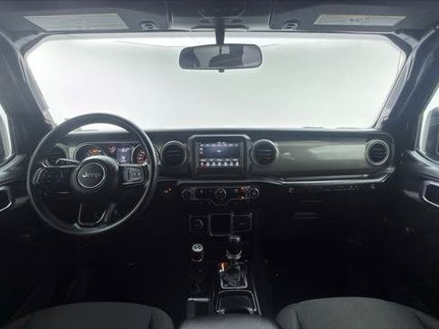 Used 2023 Jeep Wrangler Unlimited Sport AWD/4WD image 24