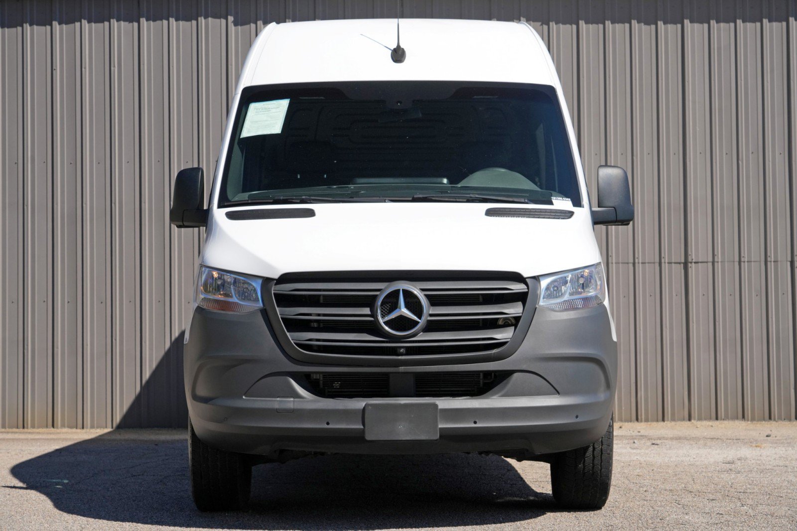 Used 2023 Mercedes-Benz Sprinter 2500 image 5