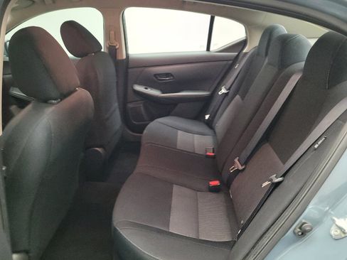Used 2024 Nissan Sentra SV FWD image 18