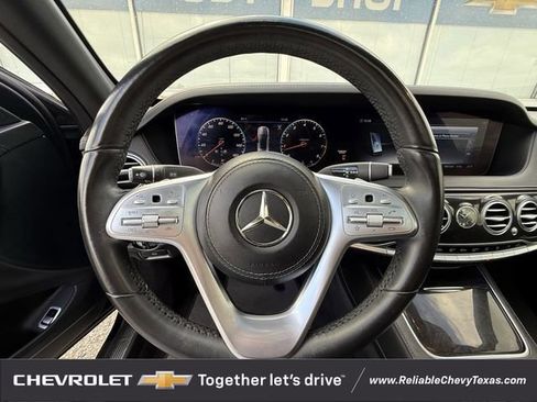 Used 2018 Mercedes-Benz S 560 Sedan image 13