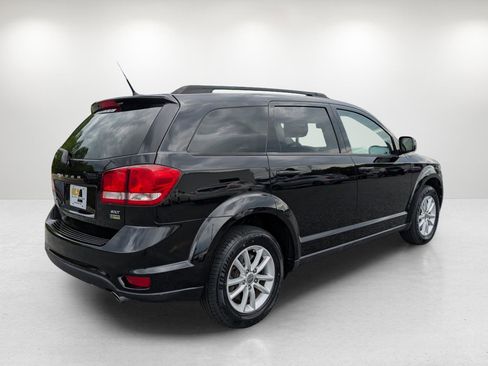 Used 2015 Dodge Journey SXT w/ Flexible Seating Group image 5
