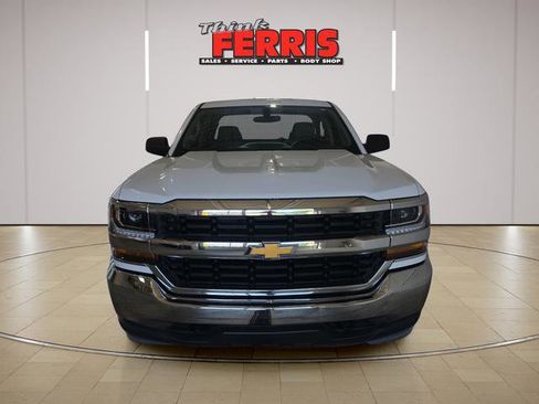 Used 2018 Chevrolet Silverado 1500 W/T w/ WT Convenience Package AWD/4WD image 2