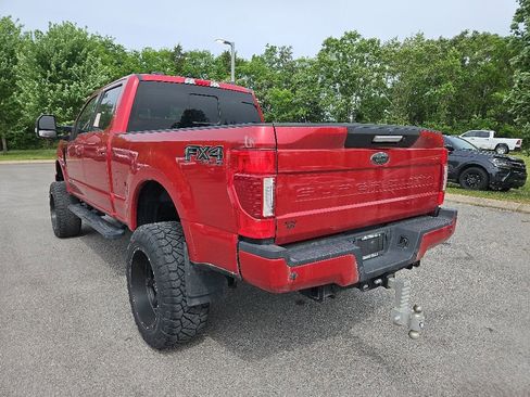 Used 2022 Ford F250 Lariat w/ Black Appearance Package AWD/4WD image 5