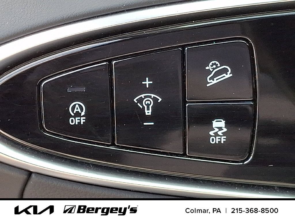 Used 2023 Genesis GV70 2.5T w/ Select Package AWD/4WD image 30