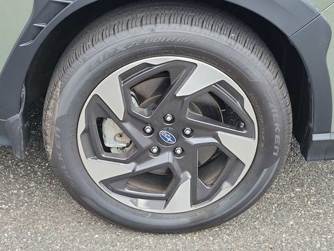 Certified 2025 Subaru Crosstrek 2.5i Limited AWD/4WD image 8