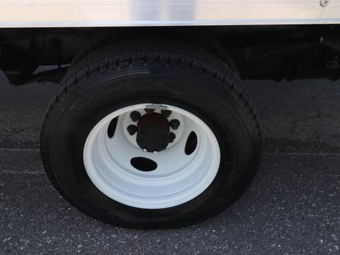 Certified 2024 Ford E-350 and Econoline 350 Super Duty w/ Power Windows & Locks Group RWD image 10