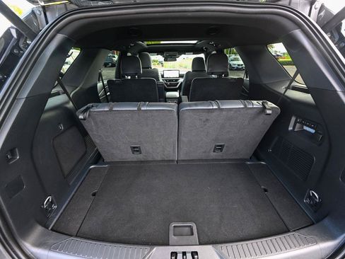 Certified 2025 Ford Explorer ST w/ Sun And Sound Package AWD/4WD image 16