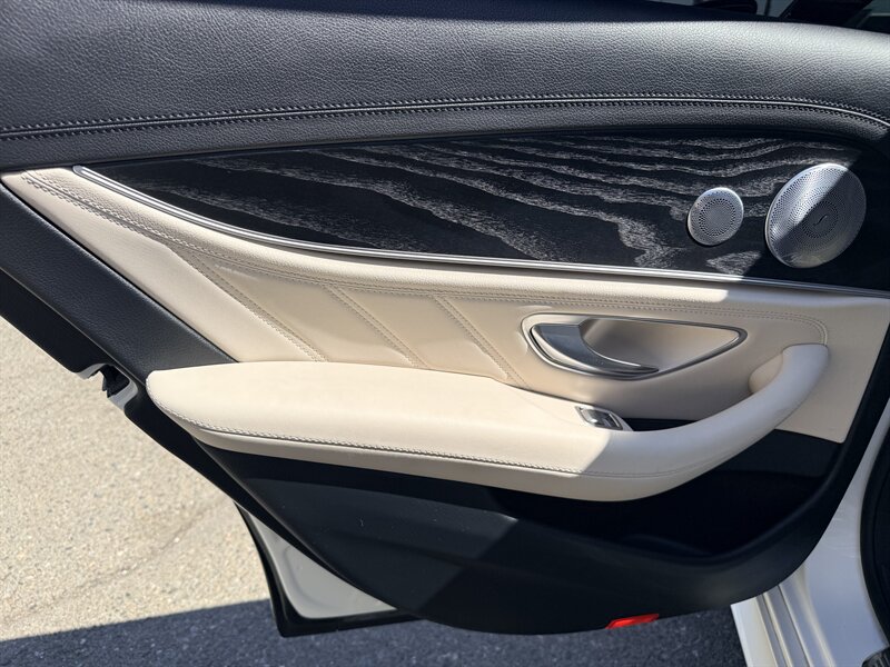 Used 2018 Mercedes-Benz E 43 AMG 4MATIC Sedan image 22