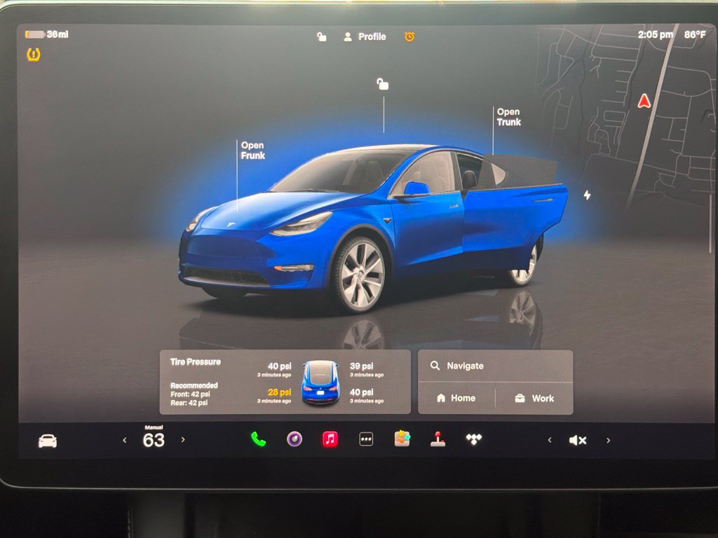 Used 2023 Tesla Model Y Long Range AWD/4WD image 15