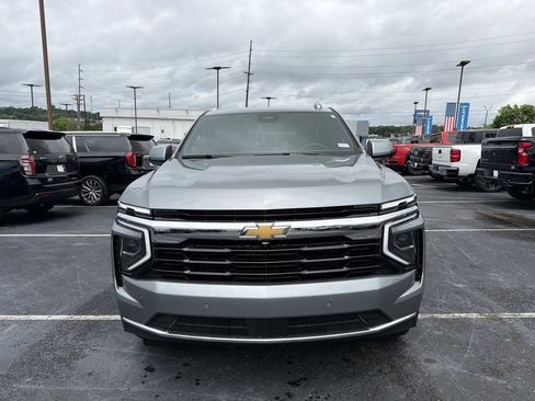 Used 2026 Chevrolet Tahoe LS AWD/4WD image 8
