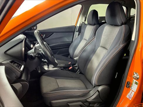 Used 2019 Subaru Crosstrek 2.0i Premium w/ Eyesight System image 7