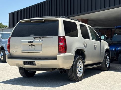 Used 2011 Chevrolet Tahoe LS RWD image 8