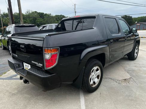 Used 2006 Honda Ridgeline RT image 5