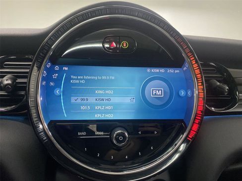 Used 2022 MINI Cooper SE FWD image 16