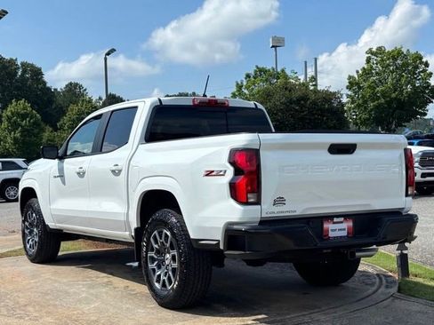 Used 2026 Chevrolet Colorado Z71 w/ Technology Package AWD/4WD image 5