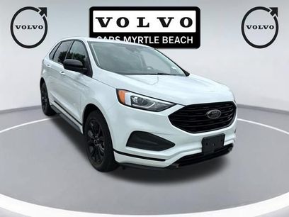 Used 2024 Ford Edge SE w/ Black Appearance Package