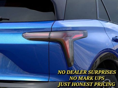 New 2025 Chevrolet Blazer EV RS image 11