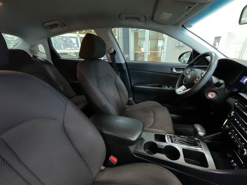 Used 2020 Kia Optima LX FWD image 28