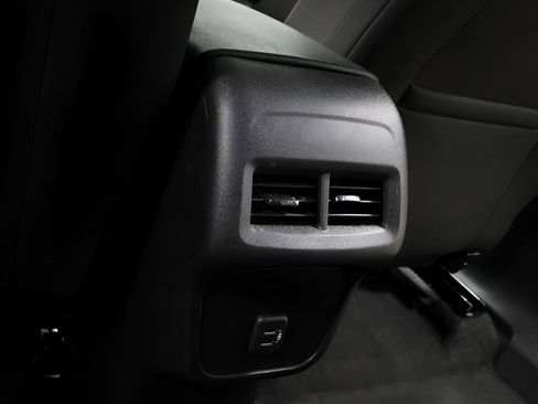 Used 2024 Chevrolet Equinox LT image 21