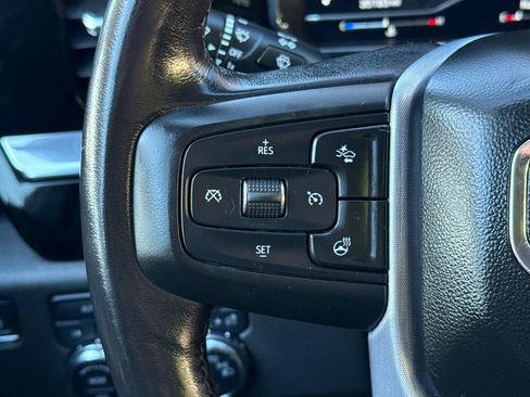 Used 2022 GMC Sierra 1500 SLE image 29
