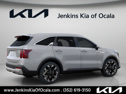 New 2026 Kia Sorento EX w/ EX Premium Package FWD image 3