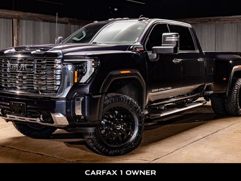 Used 2024 GMC Sierra 3500 Denali w/ Denali Reserve Package AWD/4WD image 5