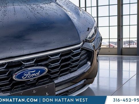 Used 2023 Ford Escape ST-Line Elite AWD/4WD image 41