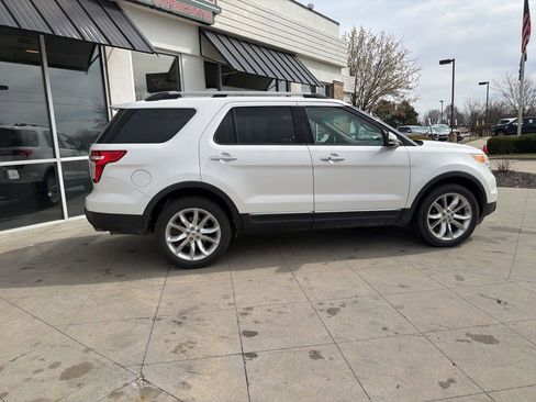 Used 2013 Ford Explorer Limited image 5