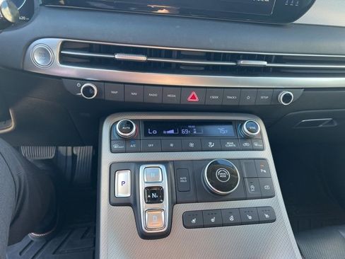 Used 2023 Hyundai Palisade SEL w/ Premium Package image 8