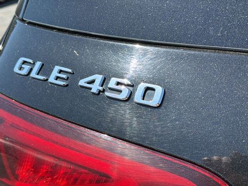 Certified 2022 Mercedes-Benz GLE 450 4MATIC image 17