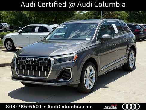 Certified 2025 Audi Q7 3.0T Premium Plus AWD/4WD image 9