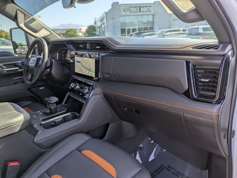 Used 2026 GMC Sierra 1500 AT4 w/ AT4 Premium Package AWD/4WD image 33