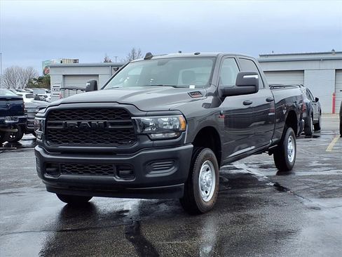 Used 2024 RAM 2500 Tradesman image 2