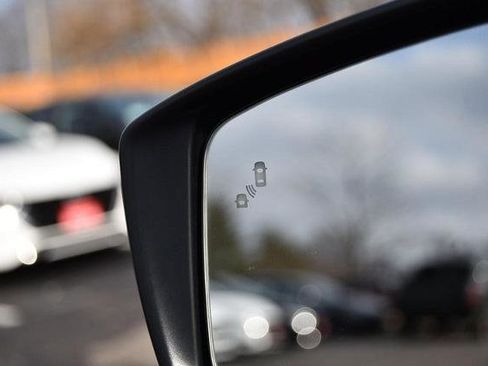 Used 2024 Nissan Leaf SV Plus image 10